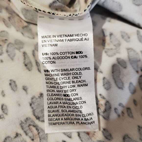 Chicos NWT Leopard Print Square Neck Short Sleeve Tunic Top Womens Size MP Tee - Picture 8 of 10